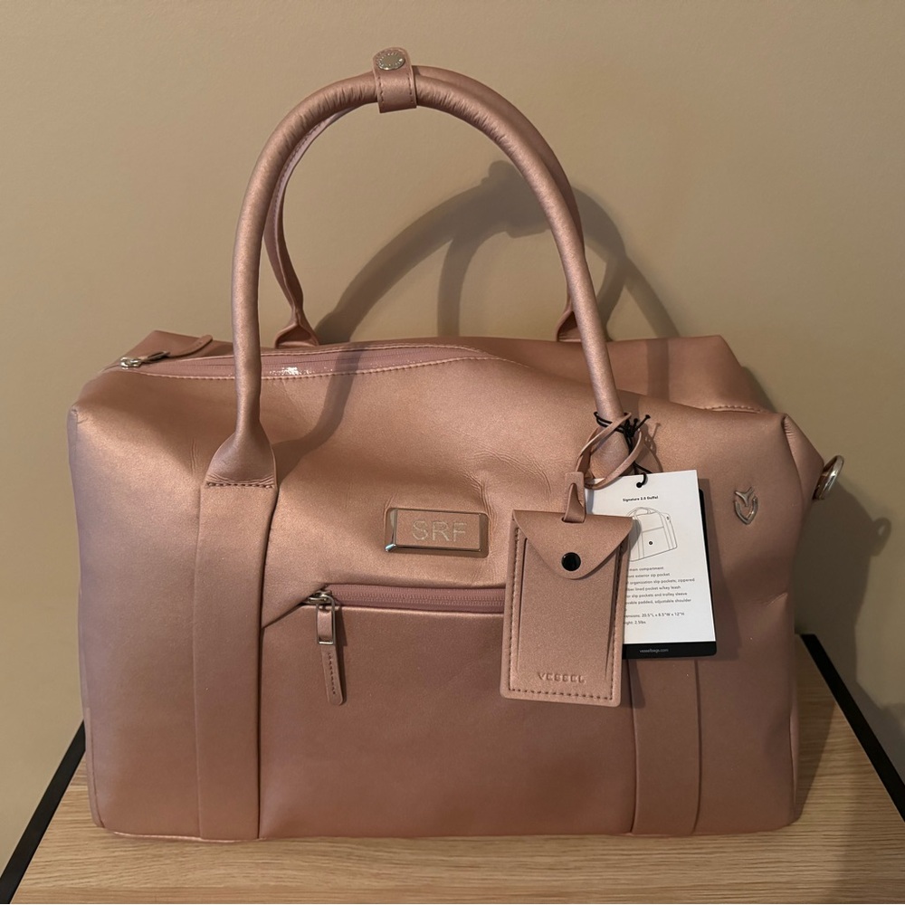 NWT Vessel Rose Gold Signature 2.0 Duffel Bag